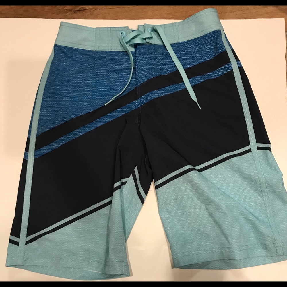 Boardshorts - Picture 8 of 8